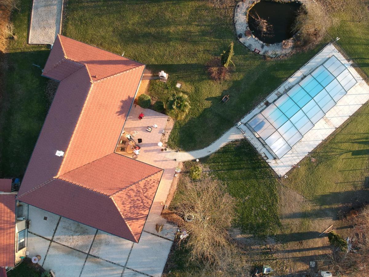 Alaguyauder Le Studio Chatillon-sur-Broue Екстериор снимка